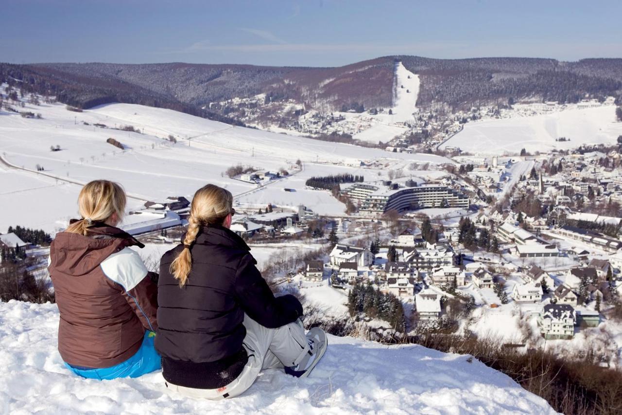 Quartier12 "Ski In & Bike Out" - Fewo Berg فيلنغن المظهر الخارجي الصورة